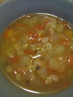 押し麦と野菜のスープ-レシピのメイン写真