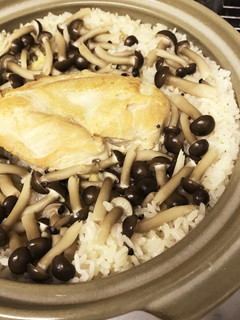 土鍋で簡単!鶏ときのこの炊き込みご飯-レシピのメイン写真