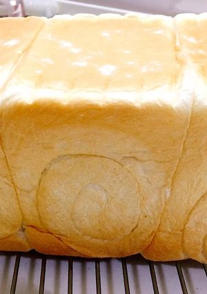 ほわサク♡手ごね♡生クリーム入り食パン-レシピのメイン写真
