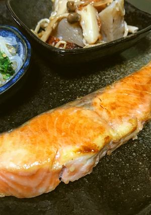 簡単！朝食、お弁当◎鮭の生姜塩バター焼き-レシピのメイン写真