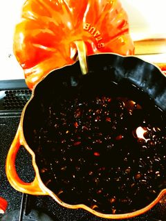 STAUBで黒豆煮 薬膳-レシピのメイン写真