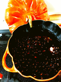 STAUBで黒豆煮 薬膳-レシピのメイン写真