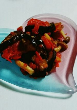 なすとキノコのトマトにんにく炒め-レシピのメイン写真