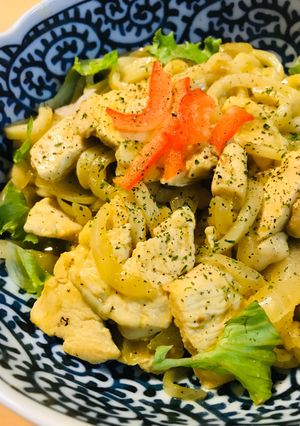 のこりのカレーで●鶏肉のカレー焼きうどん-レシピのメイン写真