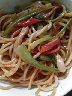 中華風味パスタ◇かぶの茎とカニカマ入り-レシピのメイン写真