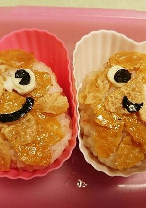 秋のキャラおにぎり 松ぼっくり-レシピのメイン写真