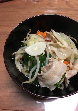 豚ばら肉の鍋（もつ鍋風）-レシピのメイン写真