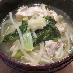 A picture of 豚肉ともやしの和風スープ.