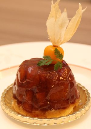 柿のタタン風ケーキ-レシピのメイン写真