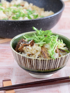 さんまのフライパン炊き込みご飯-レシピのメイン写真