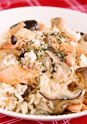 きのこと鮭の洋風炊き込みご飯-レシピのメイン写真