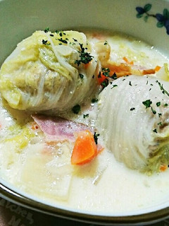 ミニ白菜ロールの豆乳スープ-レシピのメイン写真