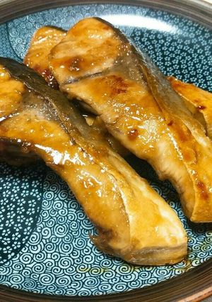 フライパンで簡単♪ぶりの照り焼き-レシピのメイン写真