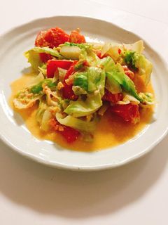 朝食にどうぞ♬ レタスとトマトの卵とじ-レシピのメイン写真