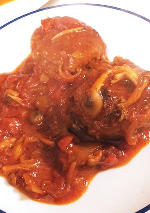 トマト缶で！煮込みハンバーグ-レシピのメイン写真