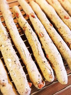ポンデケージョ風もちもちスティックパン-レシピのメイン写真