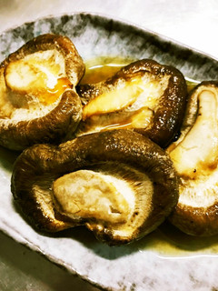 おっきい椎茸のシンプル焼き♪-レシピのメイン写真