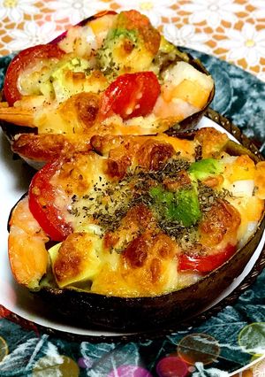 エビとアボカドボート-レシピのメイン写真
