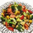 残り物野菜でデリ風彩りサラダ