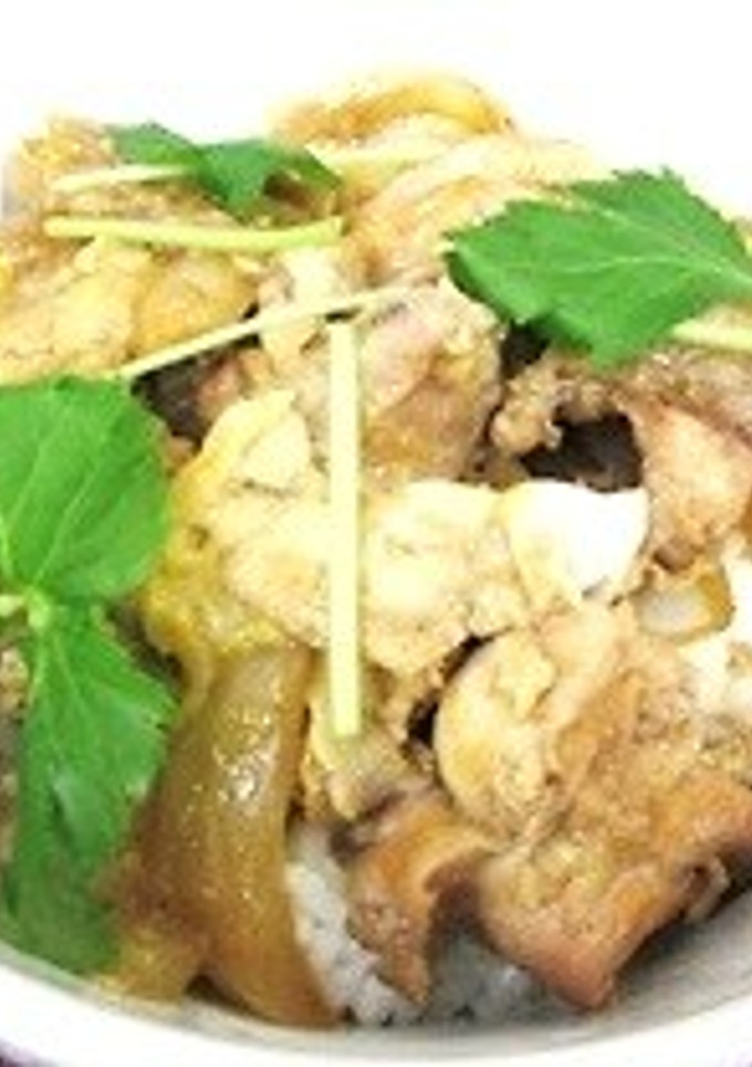 しいたけパウダーで半熟卵のふわとろ親子丼-レシピのメイン写真