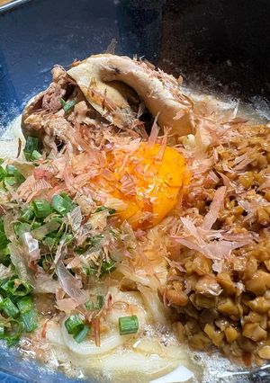 ひっぱらないから簡単！？鯖缶納豆うどん♫-レシピのメイン写真