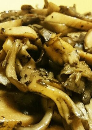 キノコのゆかりバター炒め-レシピのメイン写真