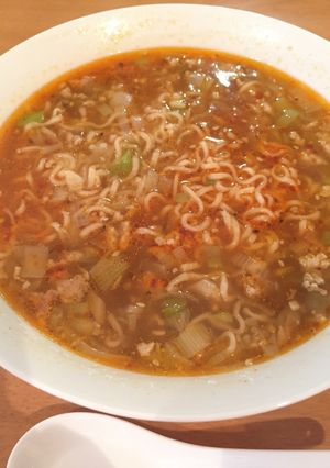魂の坦々麺 サッポロ一番ごま味-レシピのメイン写真