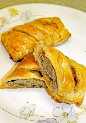 簡単ご馳走パイ♪　餃子パイ　-レシピのメイン写真