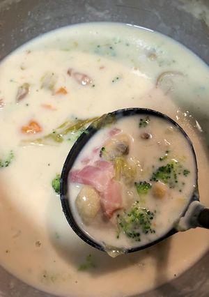 余ったシチューでクラムチャウダー風スープ-レシピのメイン写真