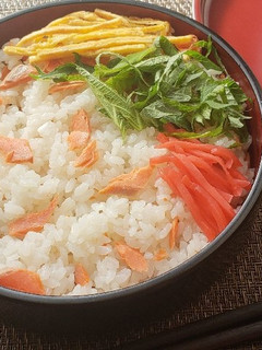 新年明けたら!富山婆ちゃんの鮭ちらし寿司-レシピのメイン写真