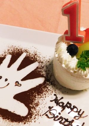 1歳バースデーに♡手形プレート-レシピのメイン写真
