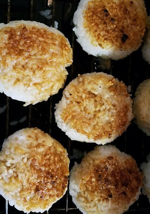 香ばし♪バター醤油焼きおにぎり-レシピのメイン写真