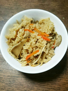 きのこの炊き込みご飯-レシピのメイン写真