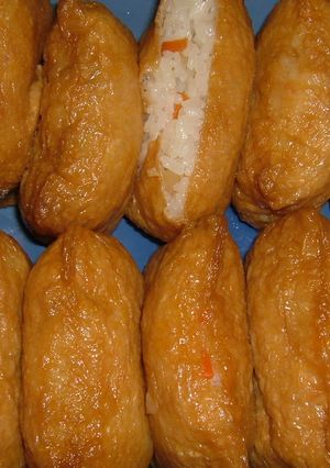 市販のもので♪具だくさんいなり寿司-レシピのメイン写真