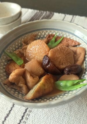 忙しい人の味方！大根と油揚げの染みしみ煮物！-レシピのメイン写真
