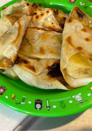 余った餃子の皮で⭐︎バナナクレープ風-レシピのメイン写真