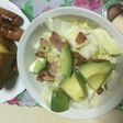 アボカドとベーコンの簡単!キャベツサラダ