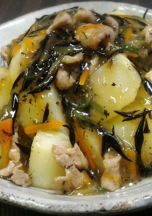 ほくほく塩煮じゃが芋☆豚肉ひじきあんかけ-レシピのメイン写真