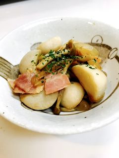 簡単*里芋とベーコンの醤油炒め-レシピのメイン写真