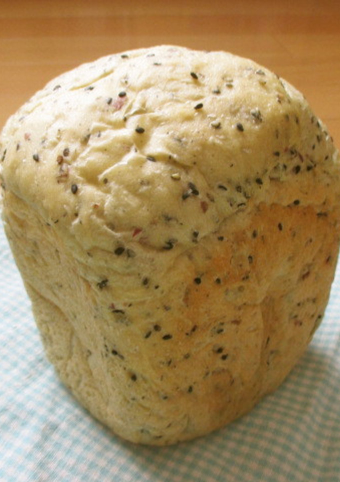さつま芋と黒ごまの食パン✿-レシピのメイン写真