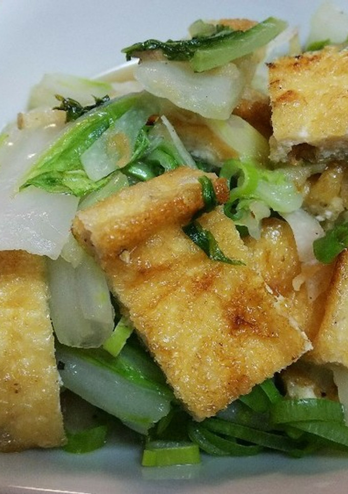 鍋の残り野菜で簡単！白菜と油揚げの炒め-レシピのメイン写真
