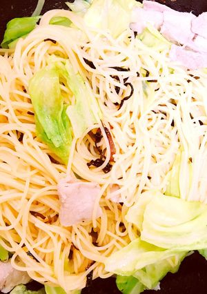 豚肉とキャベツと塩昆布パスタ-レシピのメイン写真