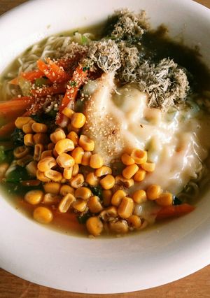 簡単★チーズととろろ昆布のとろみラーメン-レシピのメイン写真