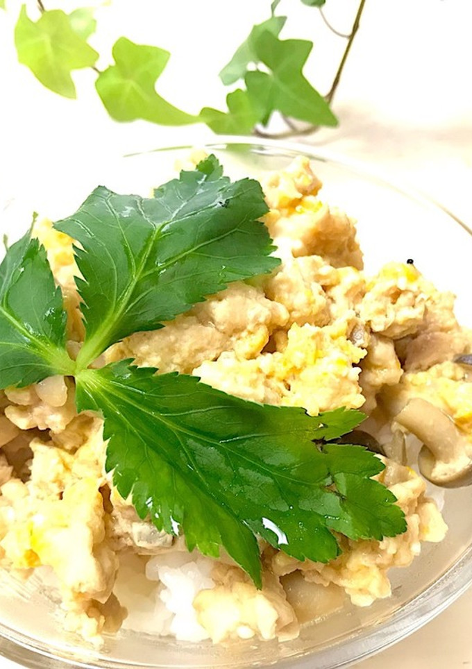 そぼろの卵とじ丼-レシピのメイン写真