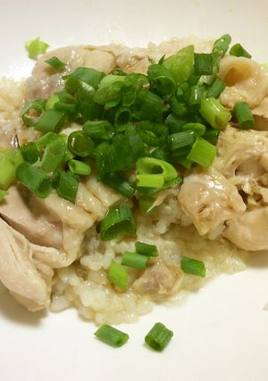 炊飯器で完成！チキンライス-レシピのメイン写真