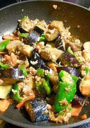 ナスとピーマンのピリ辛肉味噌炒め-レシピのメイン写真