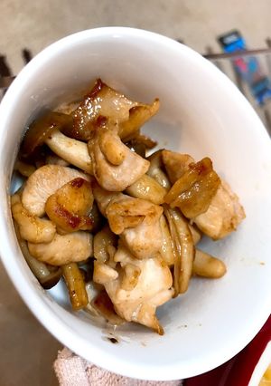 しめじと鶏肉のバター醤油炒め-レシピのメイン写真