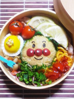 アンパンマンおにぎり-レシピのメイン写真