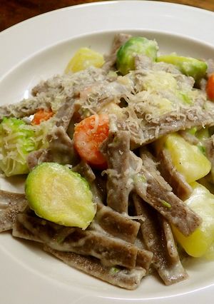 芽キャベツのポテトクリームパスタ-レシピのメイン写真