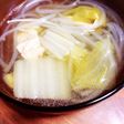寒~い冬に♡とろとろ白菜のマロニースープ